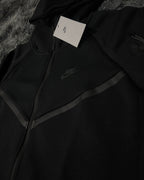 NIKE TECH FLECCE BLACK HOODIE